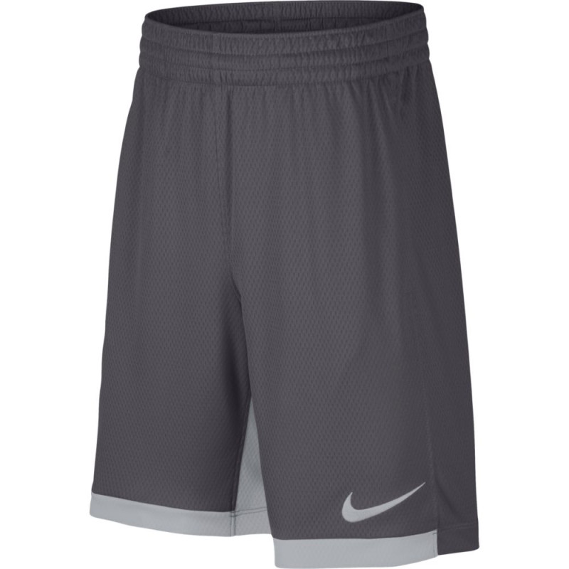 short nike tenis